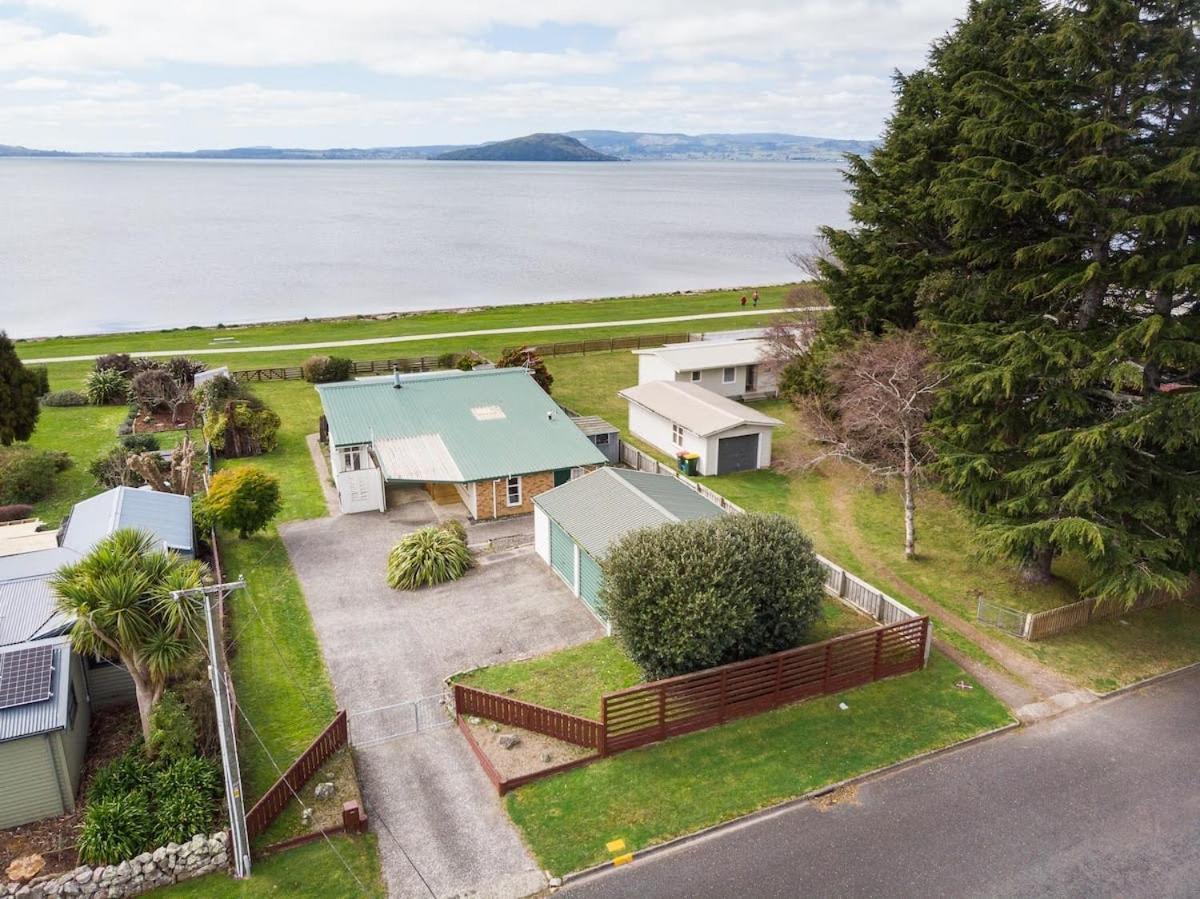 Daydream House, Sunrise, Sunset Views Across Lake Rotorua Exteriér fotografie